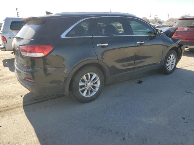 Photo 3 from auction – 2016 KIA SORENTO LX with VIN 5XYPGDA37GG045418