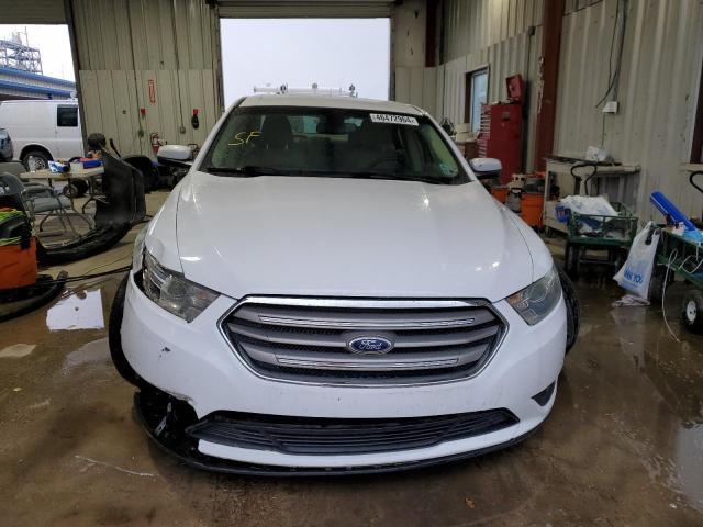 Photo 5 from auction – 2013 FORD TAURUS SEL with VIN 1FAHP2E89DG206915