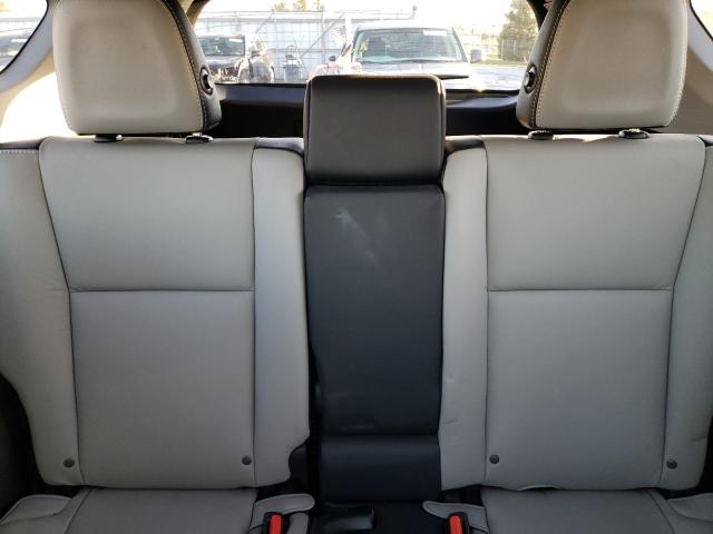 Photo 10 from auction – 2017 TOYOTA RAV4 LIMIT with VIN 2T3DFREV5HW601551