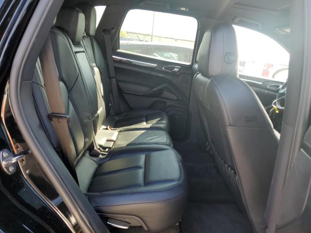 Photo 11 from auction – 2011 PORSCHE CAYENNE S with VIN WP1AB2A23BLA43788