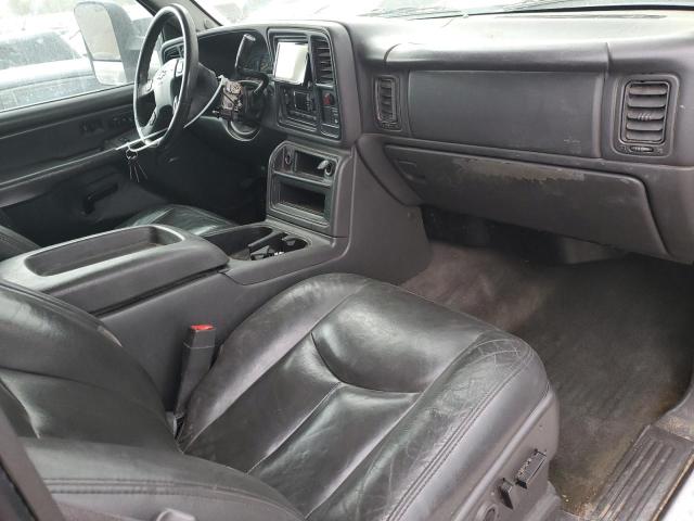 Photo 8 from auction – 2004 CHEVROLET SILVERADO with VIN 1GCEK19T64E339941