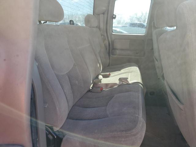 Photo 10 from auction – 2004 CHEVROLET SILVERADO with VIN 2GCEK19T541250203