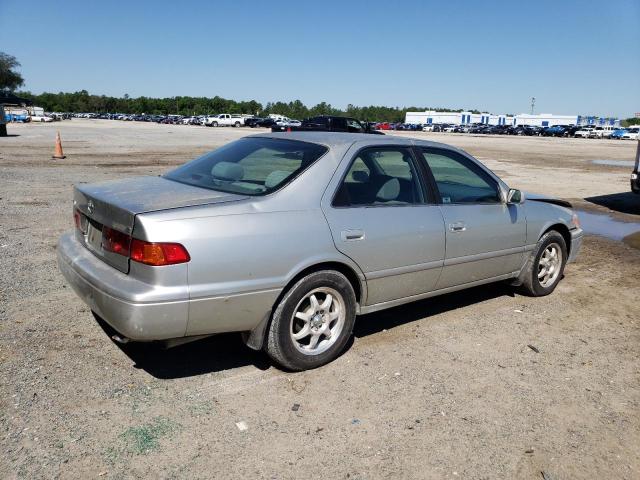 Photo 3 from auction – 2000 TOYOTA CAMRY CE with VIN JT2BG22K7Y0486860