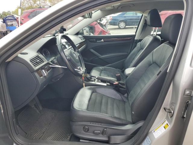 Photo 7 from auction – 2014 VOLKSWAGEN PASSAT SEL with VIN 1VWCT7A35EC054869