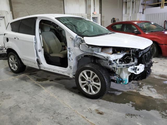 Photo 4 from auction – 2019 FORD ESCAPE SE with VIN 1FMCU9GD4KUB01631