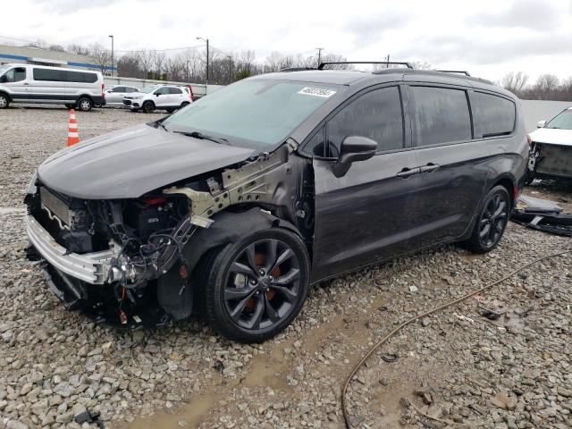 CHRYSLER PACIFICA L 2019 with VIN 2C4RC1GG2KR720321 - Photo from auction