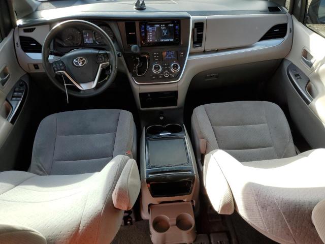 Photo 8 from auction – 2017 TOYOTA SIENNA LE with VIN 5TDKZ3DC6HS799960