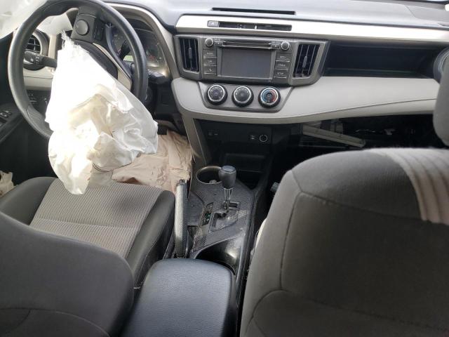 Photo 8 from auction – 2015 TOYOTA RAV4 LE with VIN JTMZFREV4FJ046562
