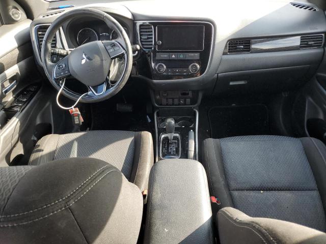 Photo 8 from auction – 2018 MITSUBISHI OUTLANDER with VIN JA4AD3A34JZ018544