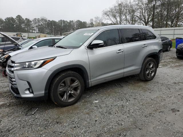 TOYOTA HIGHLANDER 2017 with VIN 5TDYZRFH8HS220344 - Photo from auction