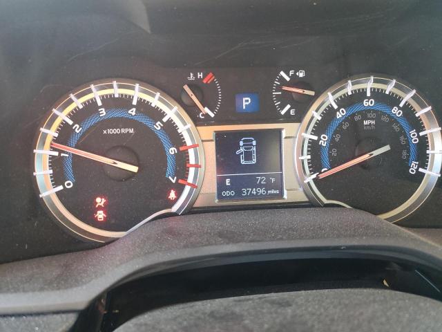 Photo 9 from auction – 2018 TOYOTA 4RUNNER SR with VIN JTEZU5JR7J5190241