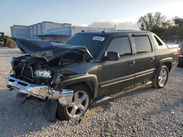 CHEVROLET AVALANCHE 2004 with VIN 3GNEK12T44G329483 - Photo from auction