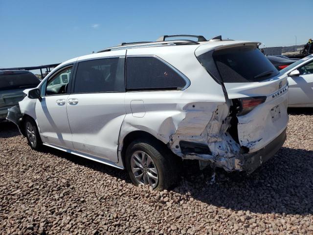 Photo 2 from auction – 2021 TOYOTA SIENNA LE with VIN 5TDKRKEC2MS073953