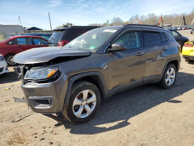 JEEP COMPASS LA 2018 with VIN 3C4NJDBB5JT100205 - Photo from auction