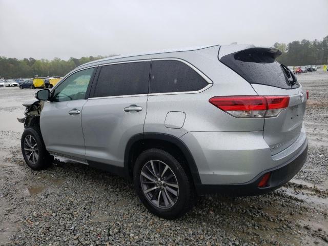 Photo 2 from auction – 2019 TOYOTA HIGHLANDER with VIN 5TDKZRFH9KS336567