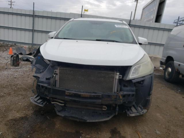 Photo 5 from auction – 2017 CHEVROLET TRAVERSE L with VIN 1GNKRGKD2HJ142225