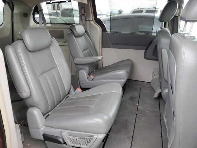Photo 11 from auction – 2008 CHRYSLER TOWN & COU with VIN 2A8HR54P68R778052
