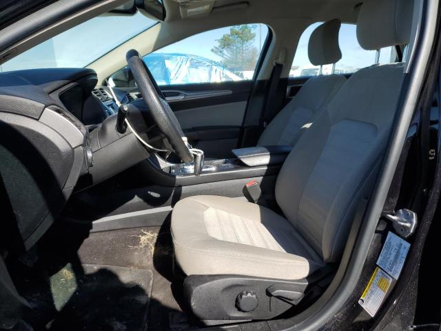 Photo 7 from auction – 2019 FORD FUSION S with VIN 3FA6P0G70KR233264