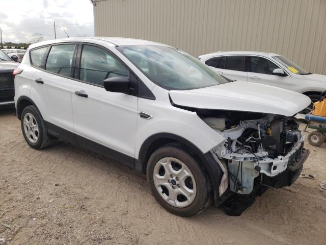 Photo 4 from auction – 2019 FORD ESCAPE S with VIN 1FMCU0F73KUC03106
