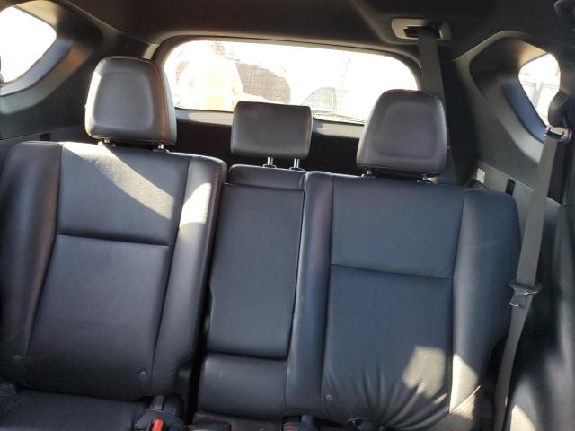Photo 10 from auction – 2016 TOYOTA RAV4 SE with VIN JTMJFREV6GJ055164