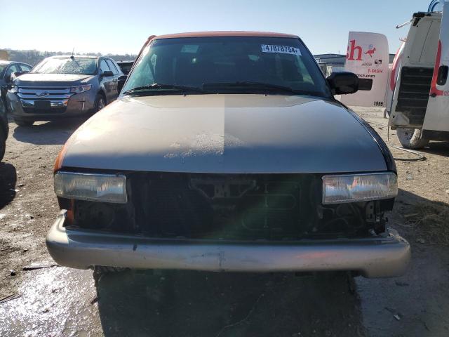 Photo 5 from auction – 2002 CHEVROLET BLAZER with VIN 1GNCS18W62K126545