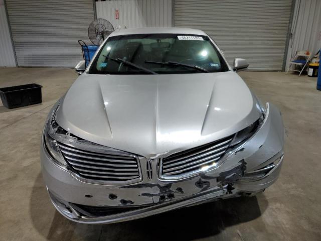 Photo 5 from auction – 2016 LINCOLN MKZ with VIN 3LN6L2G94GR625069