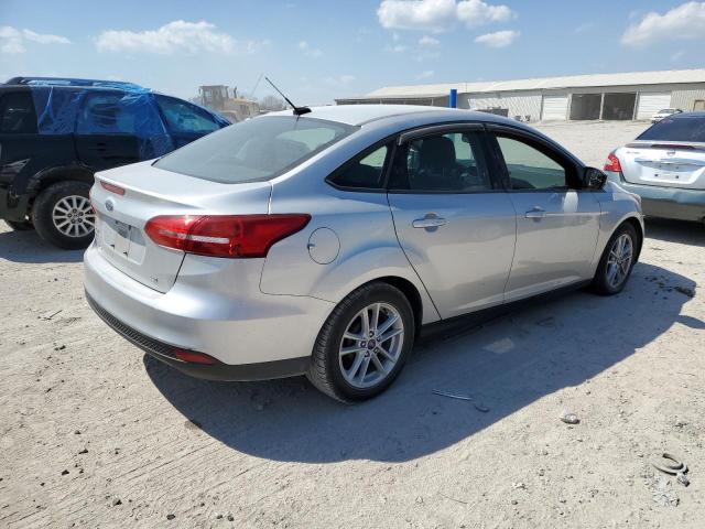 Фото 3 с аукциона – 2018 FORD FOCUS SE с VIN 1FADP3F2XJL228701