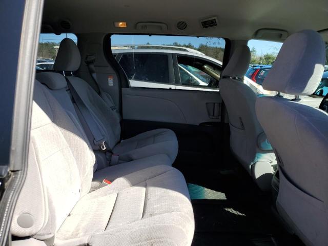Photo 11 from auction – 2017 TOYOTA SIENNA LE with VIN 5TDKZ3DC8HS879826