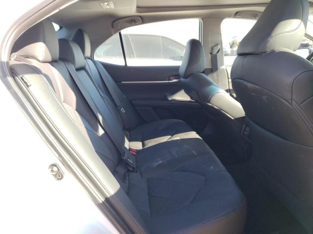 Photo 10 from auction – 2018 TOYOTA CAMRY with VIN 4T1BZ1HK7JU010010