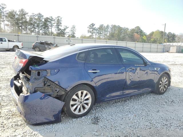 Photo 3 from auction – 2017 KIA OPTIMA EX with VIN 5XXGU4L38HG165403