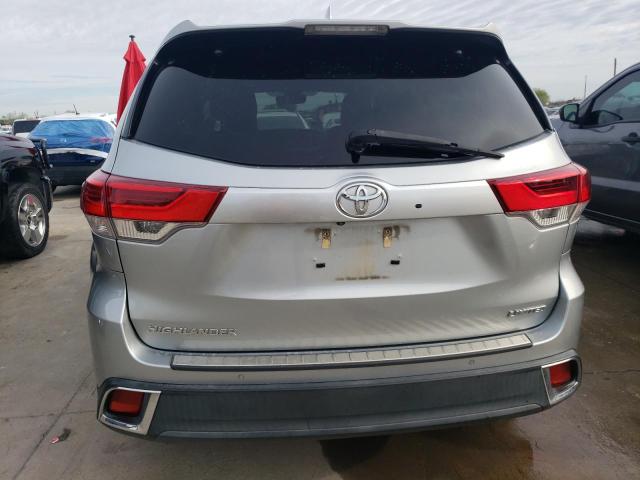 Photo 6 from auction – 2018 TOYOTA HIGHLANDER with VIN 5TDYZRFH6JS260475