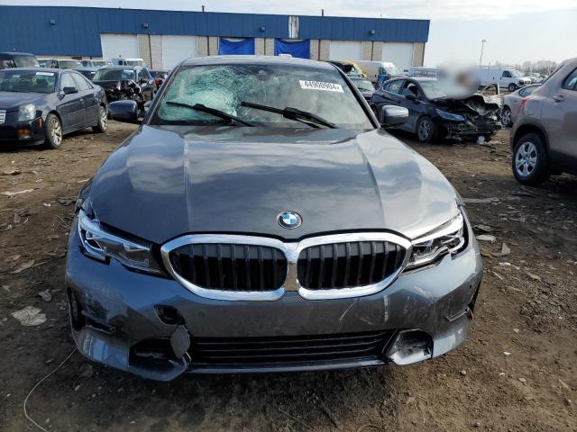 Photo 5 from auction – 2022 BMW 330XI with VIN 3MW5R7J04N8C65839