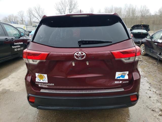 Photo 6 from auction – 2018 TOYOTA HIGHLANDER with VIN 5TDJZRFH3JS858105