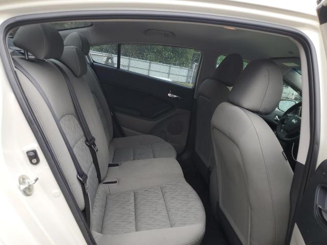 Photo 10 from auction – 2015 KIA FORTE LX with VIN KNAFK4A68F5295887