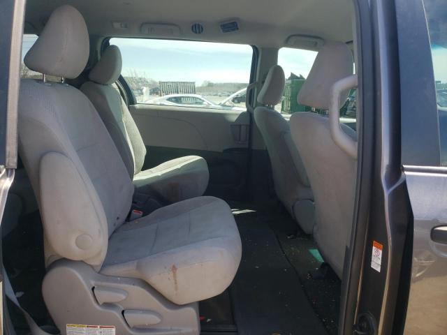 Photo 11 from auction – 2017 TOYOTA SIENNA with VIN 5TDZZ3DC7HS842197