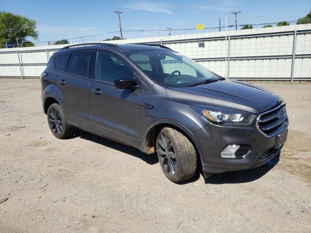 Zdjęcie 4 z aukcji – 2017 FORD ESCAPE SE z VIN 1FMCU0GD7HUC95205
