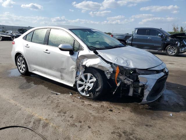 Photo 4 from auction – 2022 TOYOTA COROLLA LE with VIN JTDEPMAE0N3005028