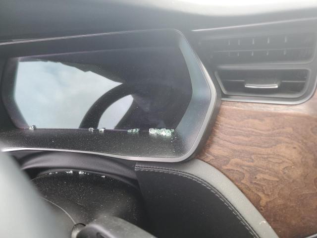 Photo 9 from auction – 2020 TESLA MODEL X with VIN 5YJXCAE26LF303800