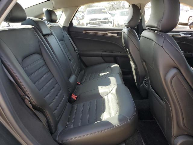 Zdjęcie 10 z aukcji – 2016 FORD FUSION SE z VIN 3FA6P0HD4GR277599