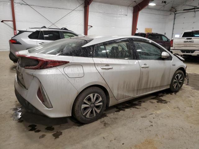 Photo 3 from auction – 2018 TOYOTA PRIUS PRIM with VIN JTDKARFP9J3076539