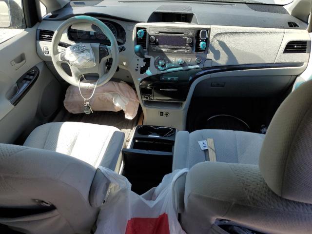 Photo 8 from auction – 2012 TOYOTA SIENNA LE with VIN 5TDKK3DC0CS249893