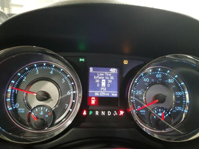 Photo 9 from auction – 2015 CHRYSLER TOWN & COU with VIN 2C4RC1CG0FR699397