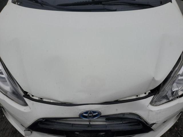 Photo 11 from auction – 2015 TOYOTA PRIUS C with VIN JTDKDTB33F1111425