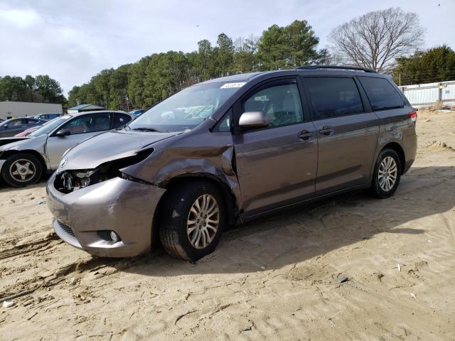 Photo 1 from auction – 2011 TOYOTA SIENNA XLE with VIN 5TDYK3DC7BS168639