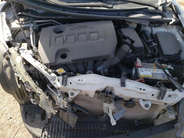 Photo 11 from auction – 2015 TOYOTA COROLLA L with VIN 5YFBURHE5FP267246