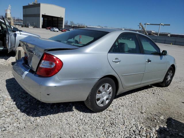 Photo 3 from auction – 2002 TOYOTA CAMRY LE with VIN JTDBE32K320010888