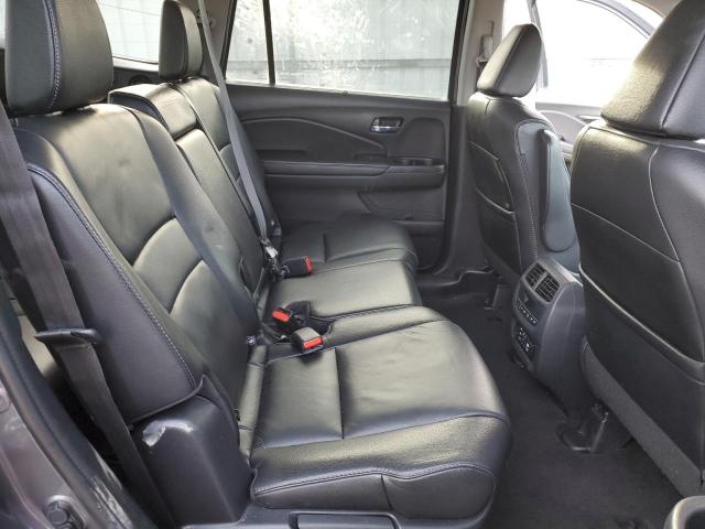Photo 11 from auction – 2016 HONDA PILOT TOUR with VIN 5FNYF6H92GB073194