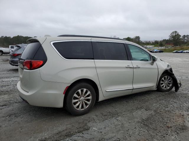 Photo 3 from auction – 2017 CHRYSLER PACIFICA T with VIN 2C4RC1BG5HR797071