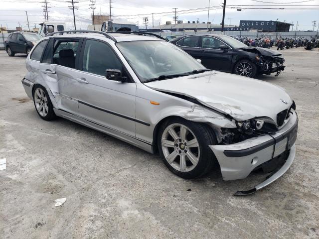 Photo 4 from auction – 2002 BMW 325 IT with VIN WBAEN33422PC11279