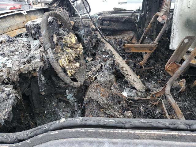 Photo 7 from auction – 2000 FORD EXCURSION with VIN 1FMNU43S2YEB10282